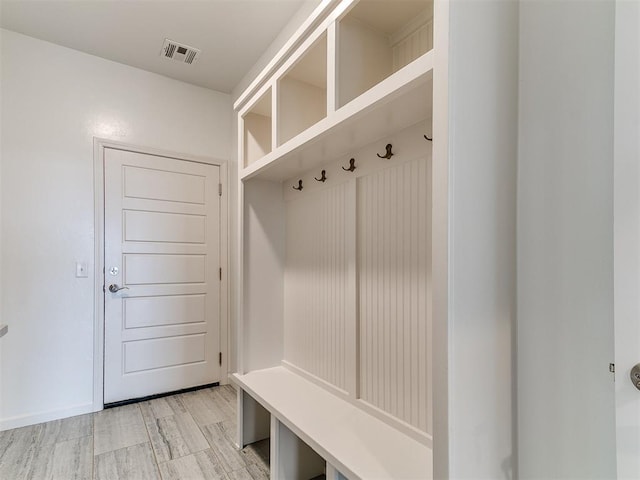 8525 Maple Creek Rd, Arcadia, OK 73007 - mudroom featuring light wood finished floors