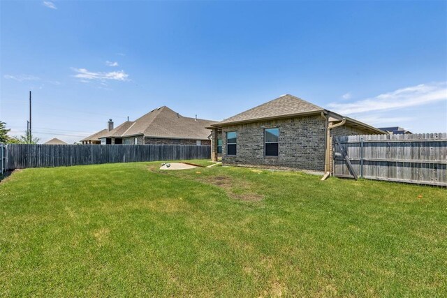 1012 SW 13th St, Moore, OK 73160 - view of yard
