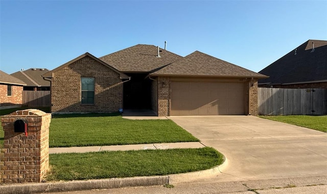 1012 SW 13th St, Moore, OK 73160 - photo 2