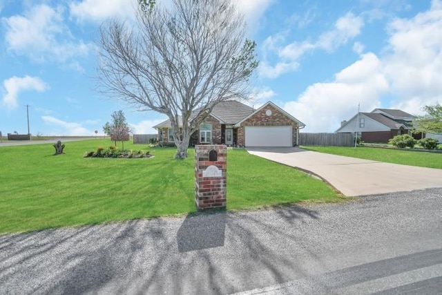 2 NW Havenshire Cir, Lawton, OK 73505 - view of front of house featuring driveway and a garage