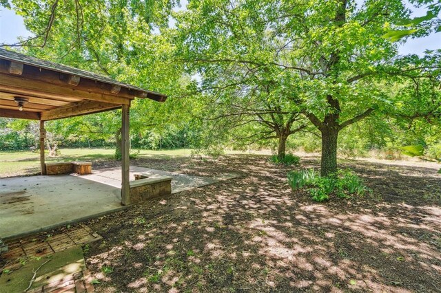 1317 S 58th St, Duncan, OK 73534 - view of yard with a patio