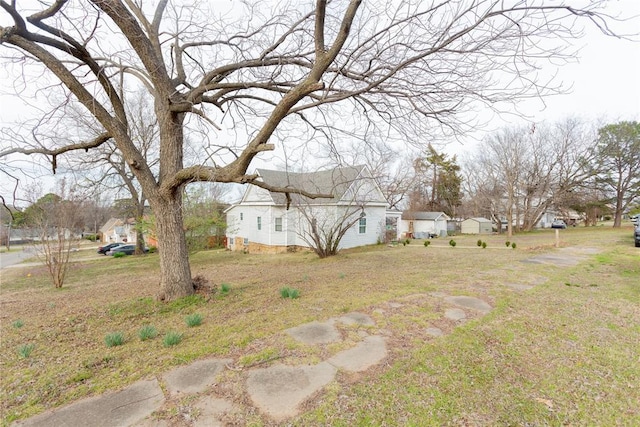 320 W Forest Ave, Eufaula, OK 74432 - view of yard with a residential view
