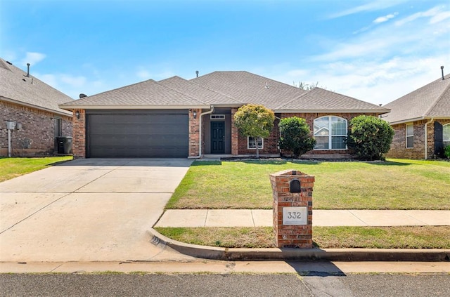 332 Mohawk Trl, Edmond, OK 73003 - photo 1