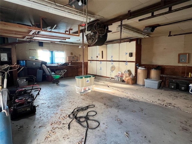 520 S Main St, Wetumka, OK 74883 - view of garage