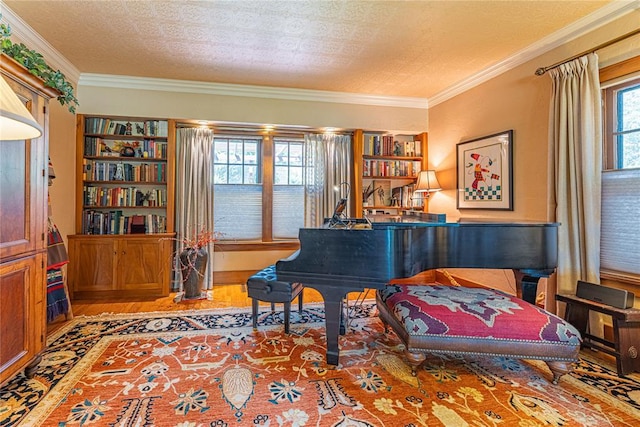 1527 NW 35th St, Oklahoma City, OK 73118 - sitting room featuring wood finished floors, crown molding, and built in features