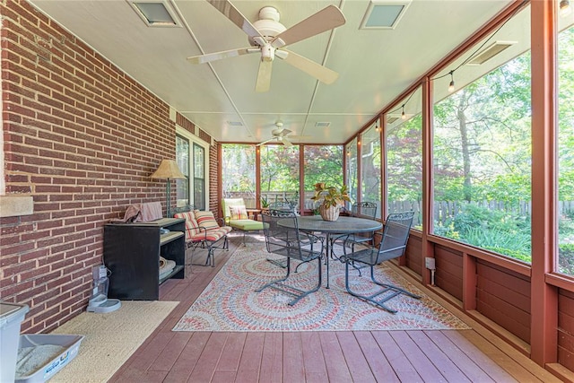 1527 NW 35th St, Oklahoma City, OK 73118 - sunroom with a ceiling fan, plenty of natural light, and outdoor dining space