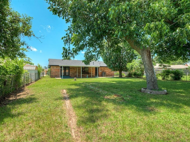 2117 SW 76th St, Oklahoma City, OK 73159 - view of yard