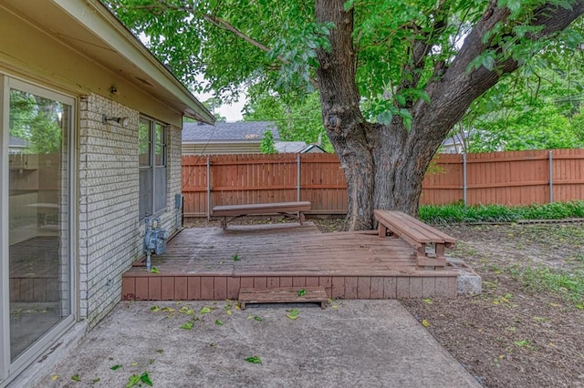 1439 Greenbriar Dr, Norman, OK 73072 - deck featuring a fenced backyard and a patio