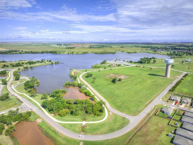 1316 Chuck Wagon Dr, El Reno, OK 73036 - aerial view of property's location with a large body of water