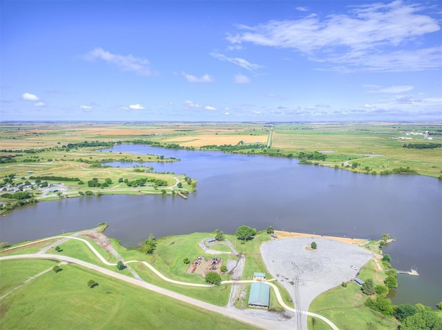 1316 Chuck Wagon Dr, El Reno, OK 73036 - aerial overview of property's location with a nearby body of water
