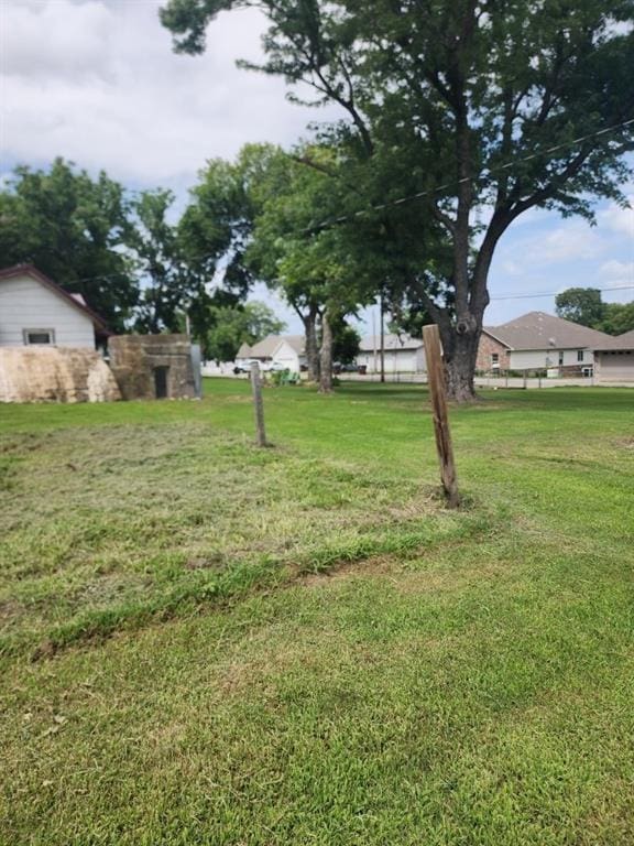 310 Mcgee St, Eufaula, OK 74432 - photo 27