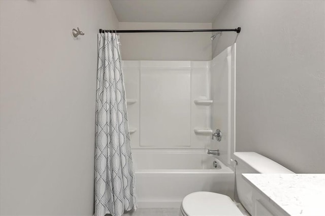 13091 Mannington Rd, Edmond, OK 73025 - full bath with toilet, shower / bath combination with curtain, and vanity