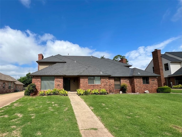 11921 Shady Trail Ln, Oklahoma City, OK 73120 - photo 2