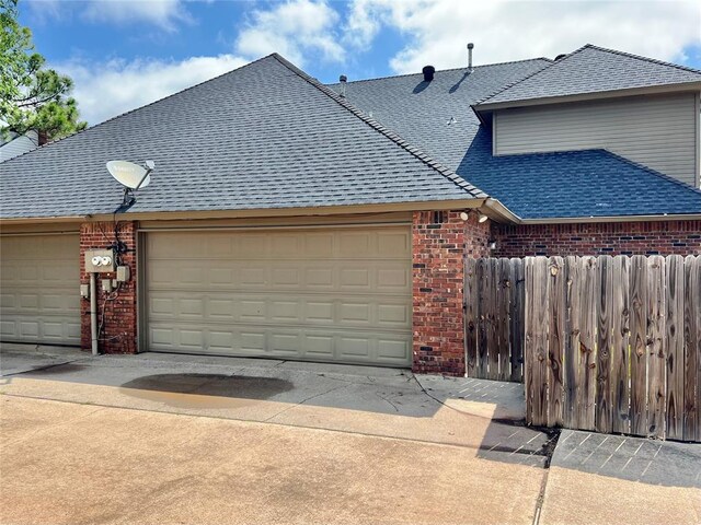 11921 Shady Trail Ln, Oklahoma City, OK 73120 - photo 23