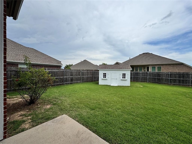 4409 Whitmere Ct, Norman, OK 73072 - fenced backyard with a shed and a patio area