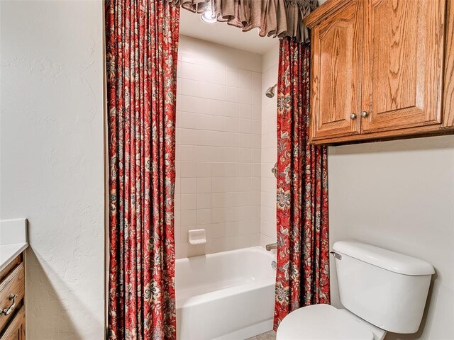 7204 Walnut Creek Dr, Oklahoma City, OK 73142 - full bathroom featuring shower / bathtub combination with curtain and vanity