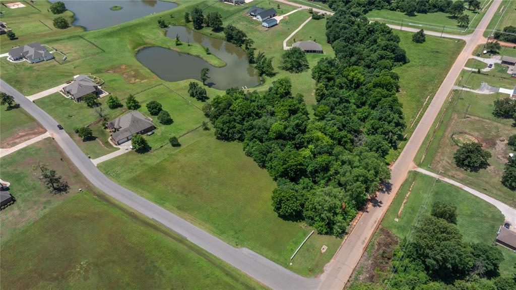 5909 E Forrest Hills Rd, Guthrie, OK 73044