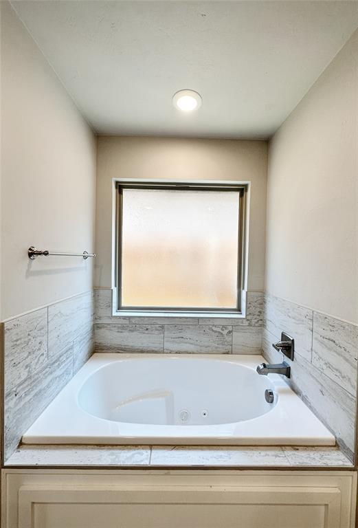 5412 Santa Lucia Dr, Mustang, OK 73064 - photo 7