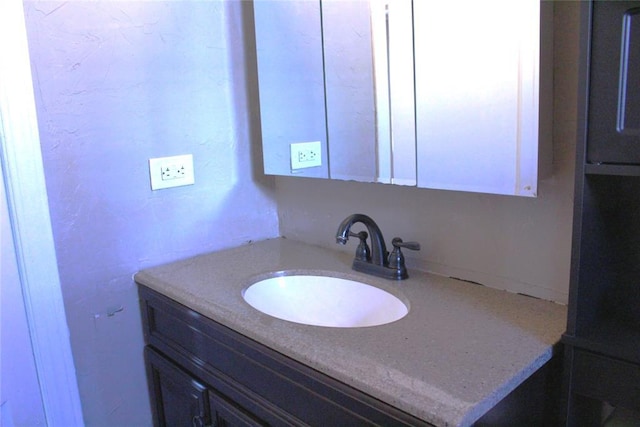 1521 SW 45th St, Oklahoma City, OK 73119 - bathroom featuring vanity