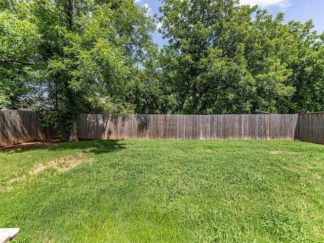 4212 Bonaparte Blvd, Midwest City, OK 73110 - view of yard