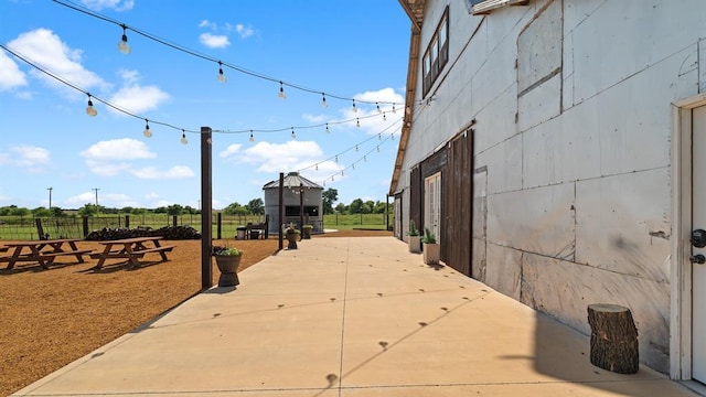 10506 W Smith Rd, El Reno, OK 73036 - view of home's community featuring a patio