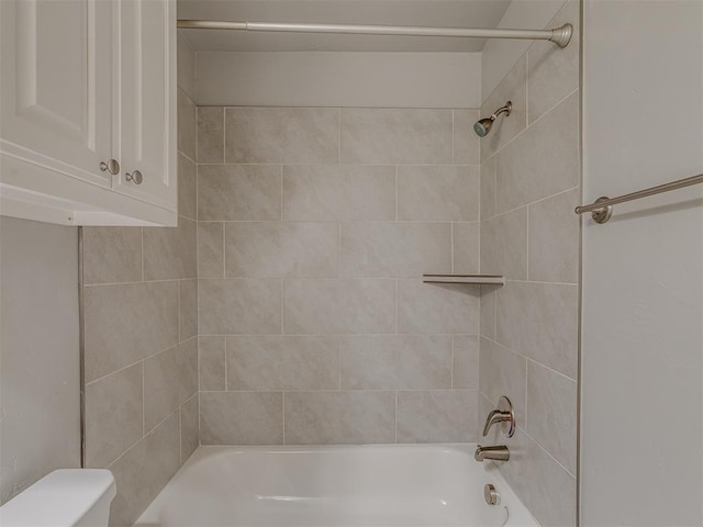 3713 Andrew Ct, Norman, OK 73072 - full bathroom featuring toilet and shower / bath combination