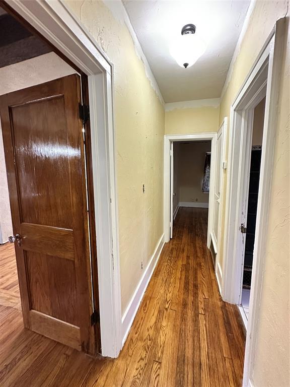 2001 NW 18th St, Oklahoma City, OK 73106 - hall featuring wood finished floors