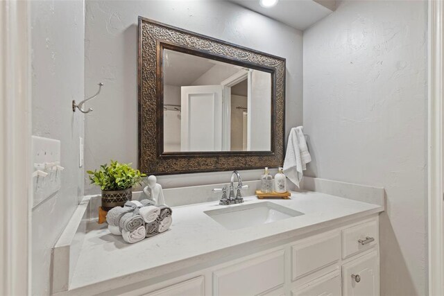 2213 Coachlight Dr, Edmond, OK 73013 - photo 37
