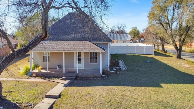 501 SW 2nd St, Tuttle, OK 73089 - bungalow with a porch and roof with shingles