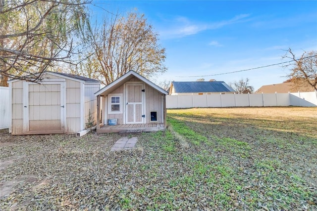 501 SW 2nd St, Tuttle, OK 73089 - view of shed