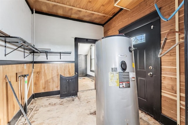 1901 E University Ave, Guthrie, OK 73044 - utilities featuring water heater