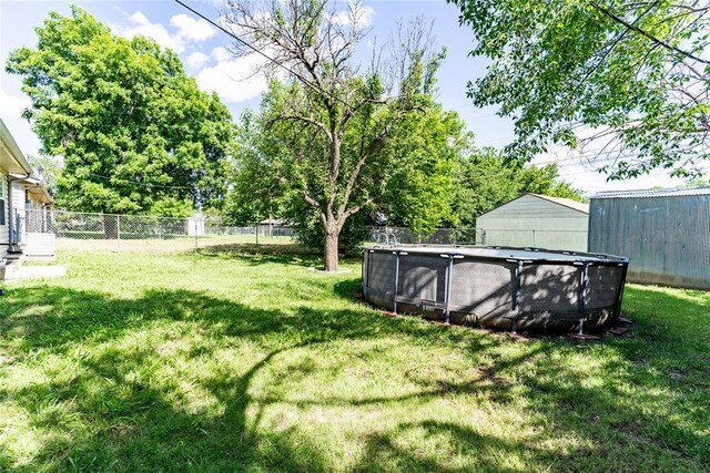 1343 E Moses St, Cushing, OK 74023 - view of yard