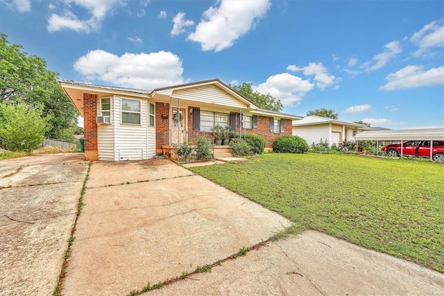 305 Gary St, Mangum, OK 73554 - photo 2