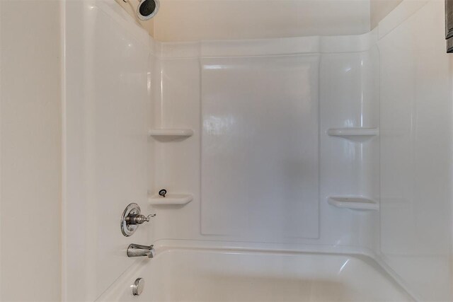15108 Coldsun Dr, Oklahoma City, OK 73170 - bathroom with shower / tub combination