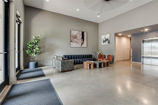 301 NE 4th St Unit 10, Oklahoma City, OK 73104 - common area with a high ceiling and recessed lighting