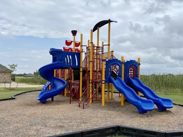 19604 Taggert Dr, Edmond, OK 73012 - view of community play area