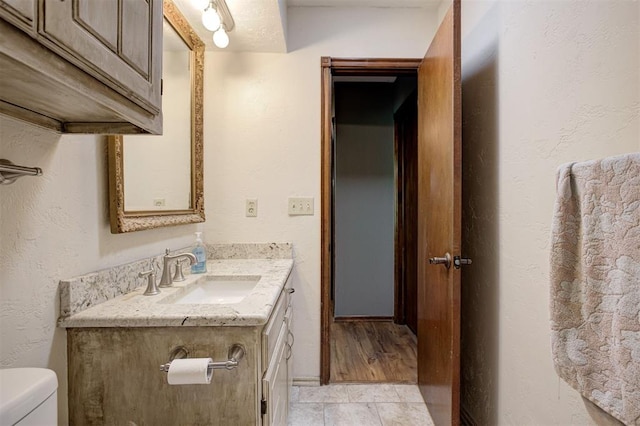 11129 E Thayer St, Midwest City, OK 73130 - half bath featuring vanity and toilet