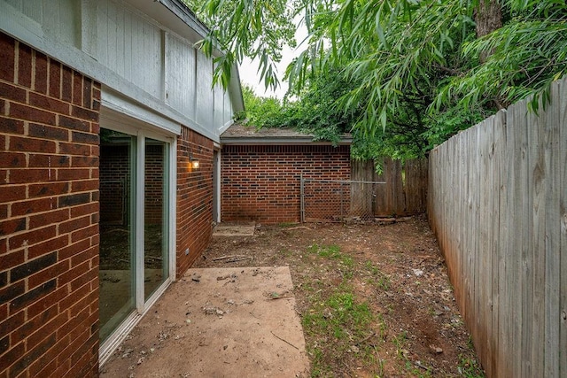 6225 SE 46th St, Oklahoma City, OK 73135 - view of fenced yard