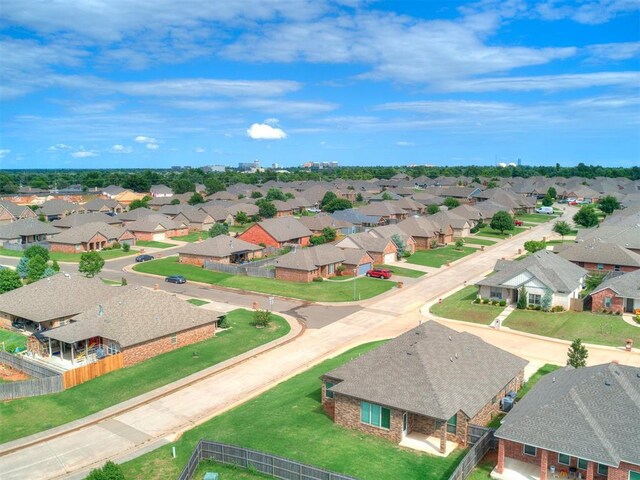5512 Cheyenne Rd, Warr Acres, OK 73132 - aerial perspective of suburban area