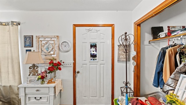 677 S Morgan Ave, Blanchard, OK 73010 - view of entrance foyer