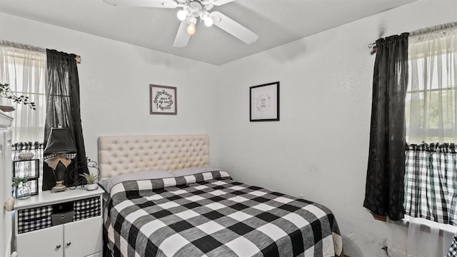 677 S Morgan Ave, Blanchard, OK 73010 - bedroom featuring ceiling fan