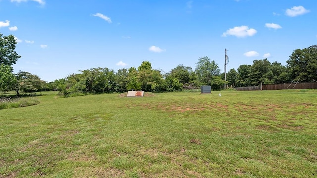 677 S Morgan Ave, Blanchard, OK 73010 - view of yard
