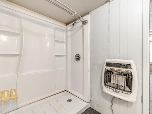 211 S 6th St, Mcloud, OK 74851 - full bathroom featuring heating unit and a stall shower