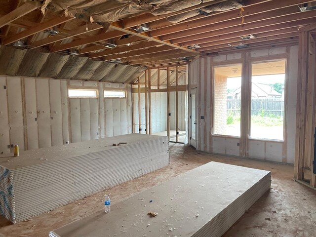 4601 Hidalgo Ave, Mustang, OK 73064 - view of misc room