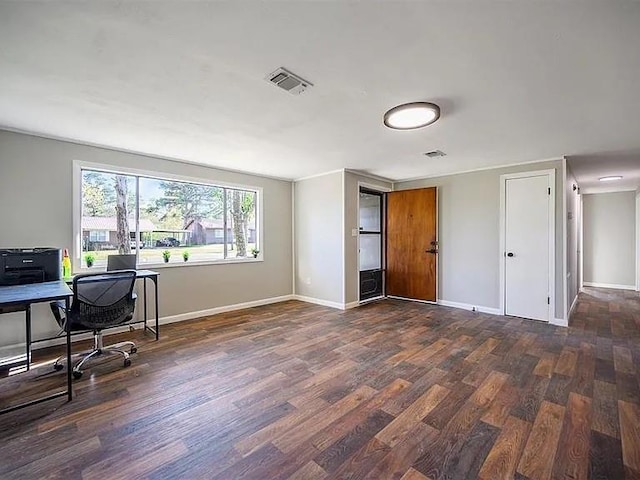 309 E Memorial St, Broken Bow, OK 74728 - office space featuring wood finished floors and baseboards