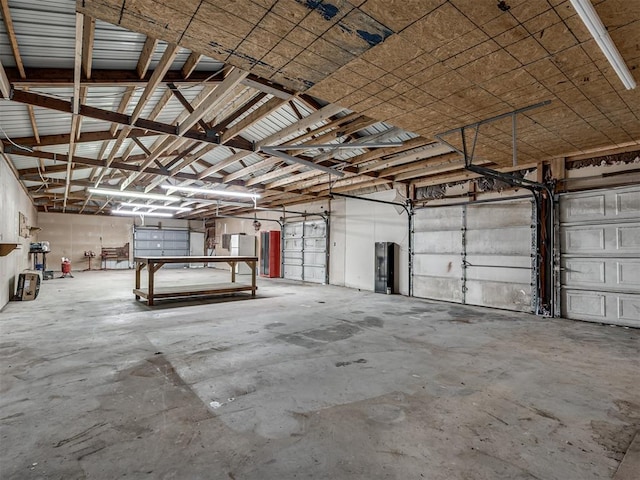 16101 S Rock Creek Rd, Shawnee, OK 74801 - view of garage