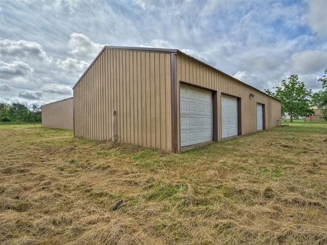 16101 S Rock Creek Rd, Shawnee, OK 74801 - view of detached garage