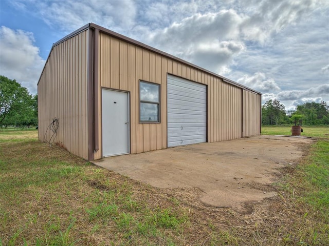 16101 S Rock Creek Rd, Shawnee, OK 74801 - view of detached garage