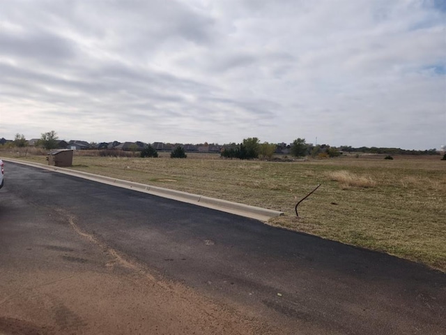 N Washington St, Weatherford, OK 73096