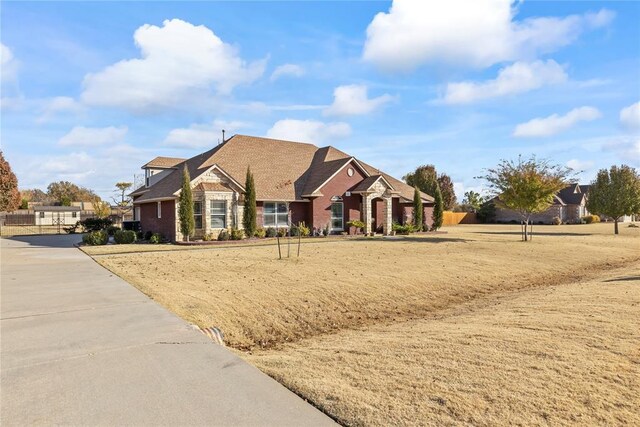 4214 Topaz Cir, Yukon, OK 73099 - photo 2